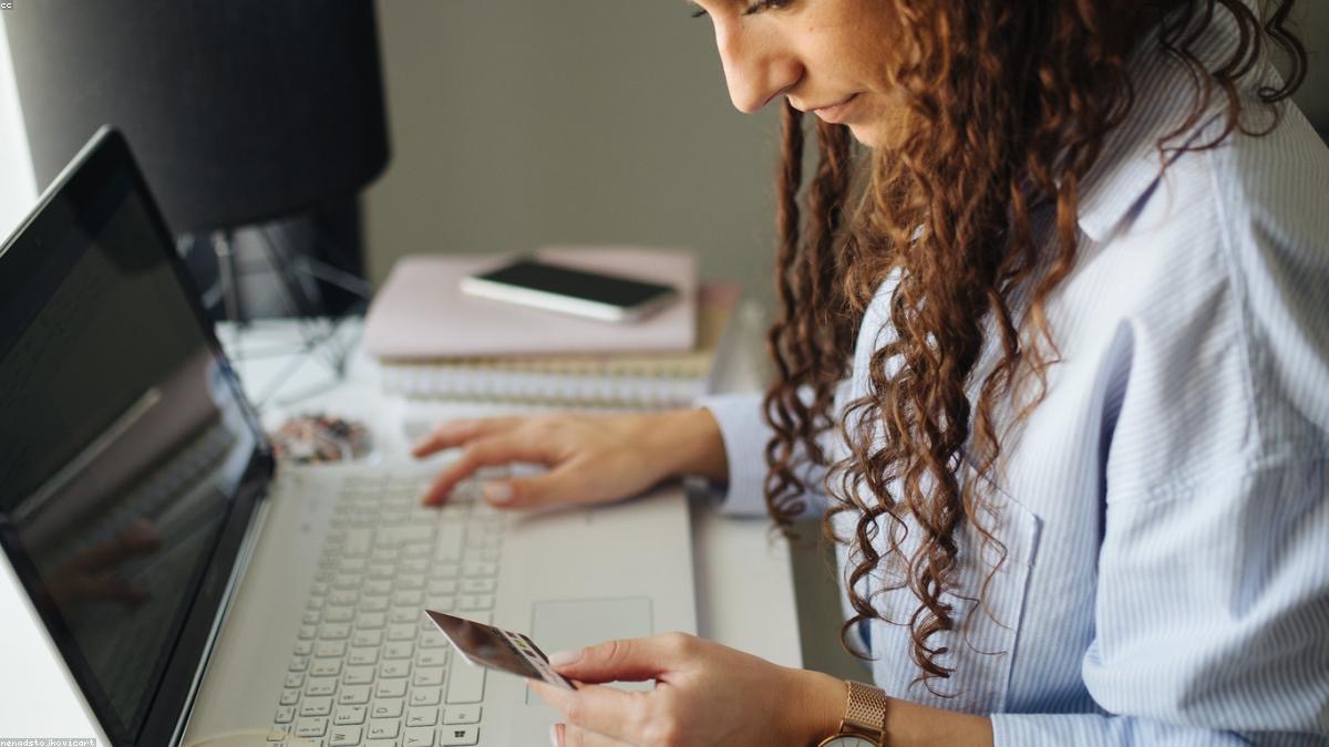 Long Wait Times Killing Your Reviews? How Scan-to-Order Fixes It